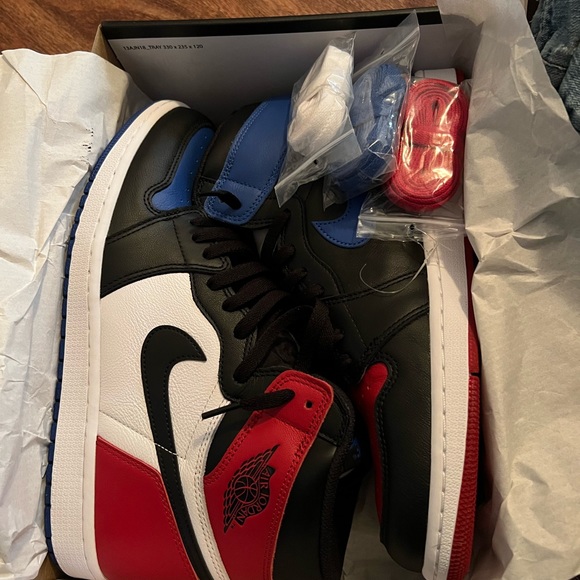 2016 Jordan 1 Retro High OG ‘Top 3’ Size 12- NEW - Picture 8 of 10